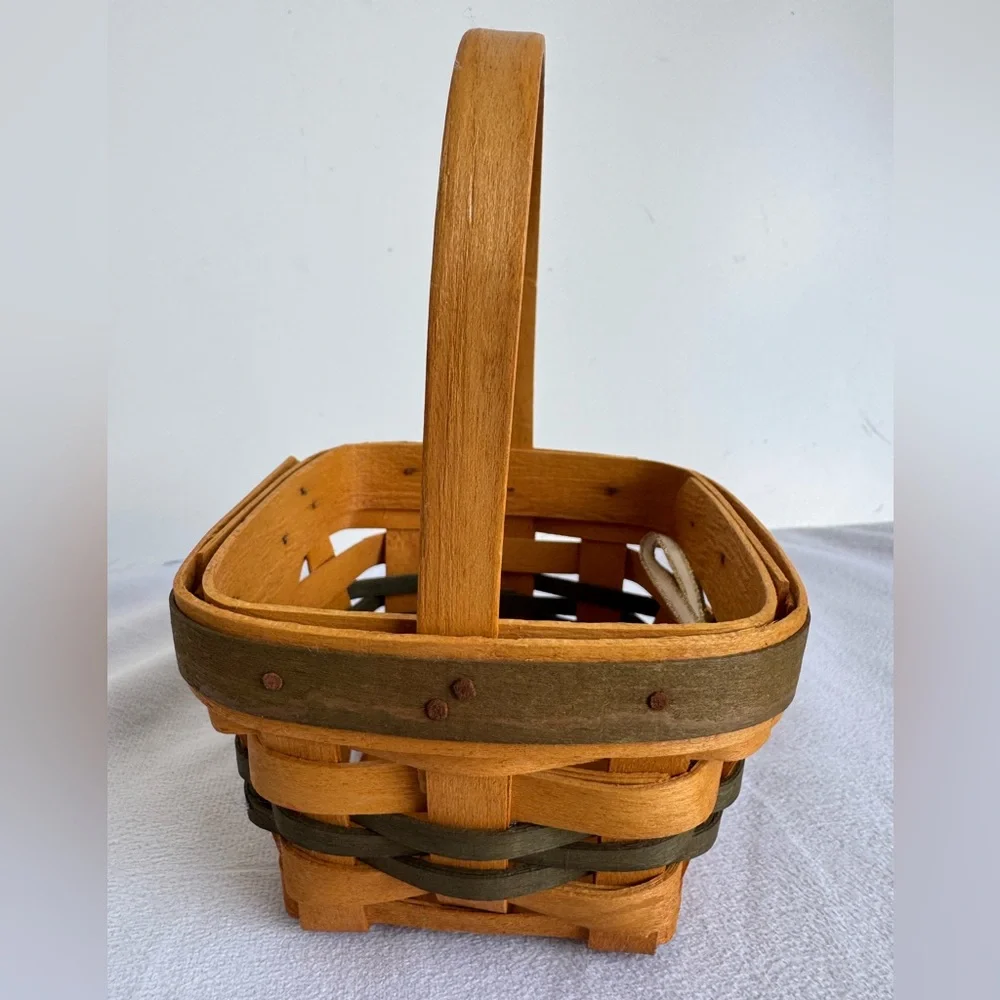 Longaberger Lots of Luck‎ basket limited edition St. Patrick's Day 1999 shamrock